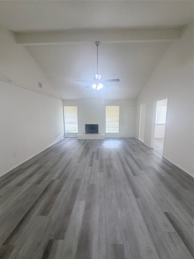Building Photo - 8119 Knightwood Forest Dr