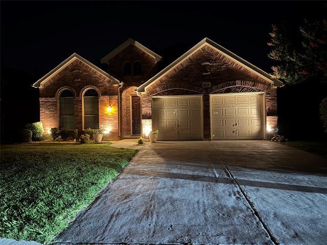 Building Photo - 2619 Cove Dr