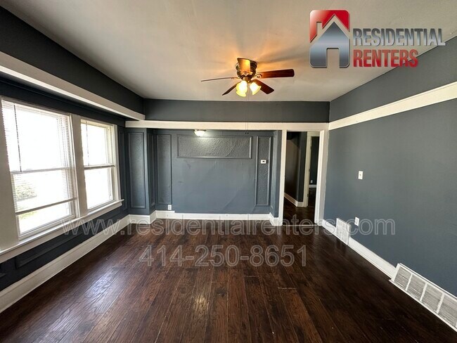 Building Photo - 2976 N 26th St