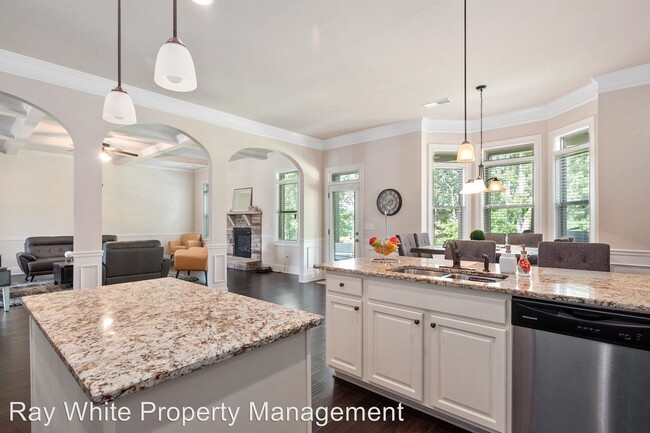 Building Photo - 5 br, 4 bath House - 3354 Ridge Manor Way