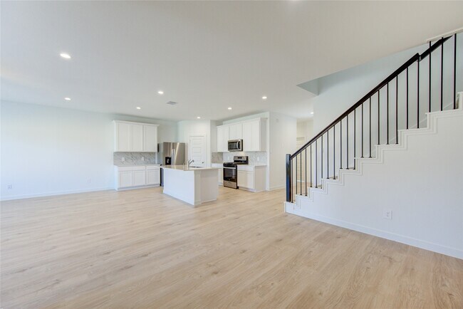 Building Photo - 31763 Margaret Woods Ln