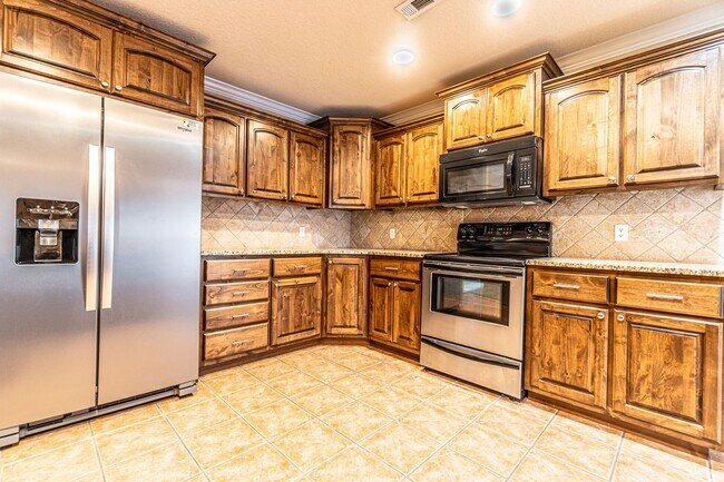 Building Photo - Cozy Centerton Home for Lease!