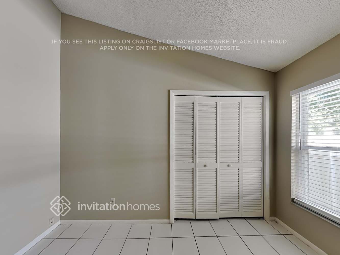 Building Photo - 1369 Tindaro Dr