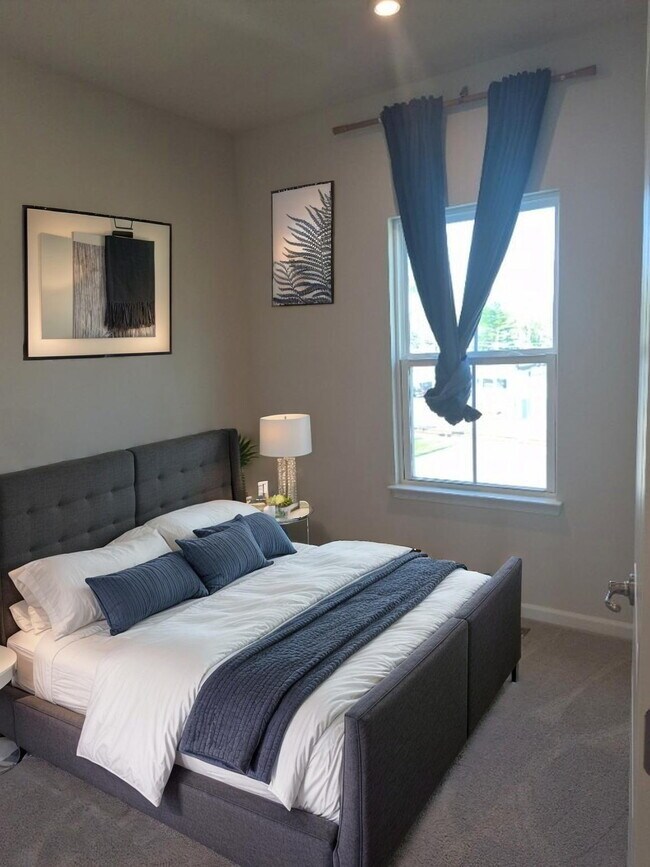 Building Photo - 18 Wentworth Ln