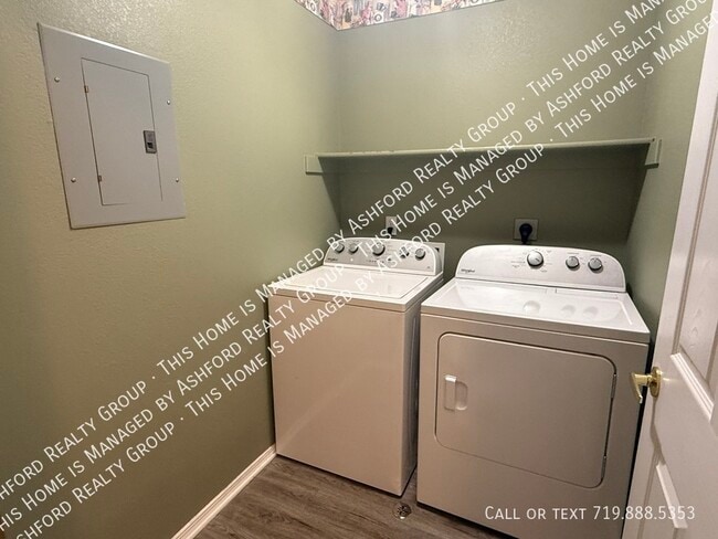 Building Photo - 3810 Strawberry Field Grove