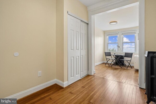 Building Photo - 1303 West Virginia Ave NE