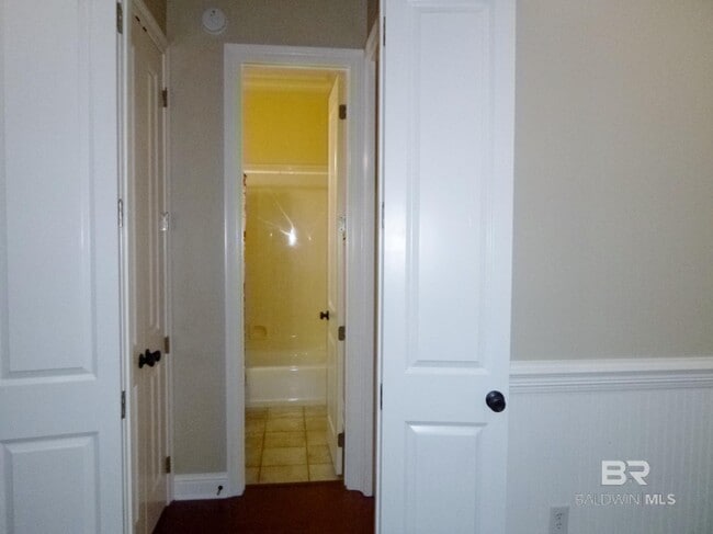 Building Photo - 116 Pinnacle Ct