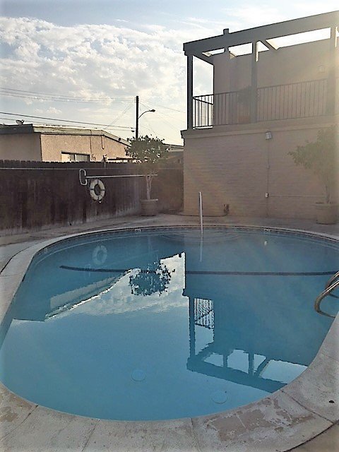 Building Photo - 12414 Dunrobin Ave