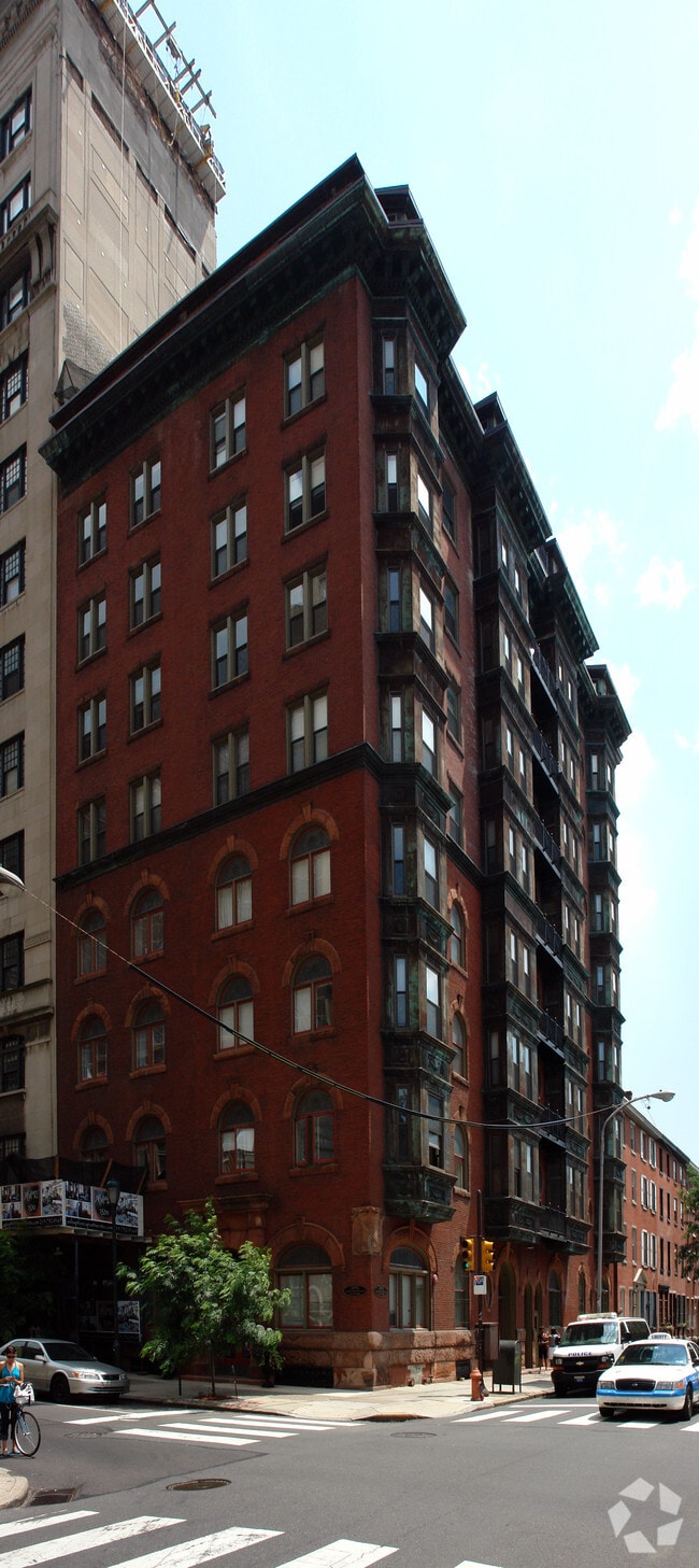 The Newport 1530 Spruce St Philadelphia PA 19102 Apartment Finder