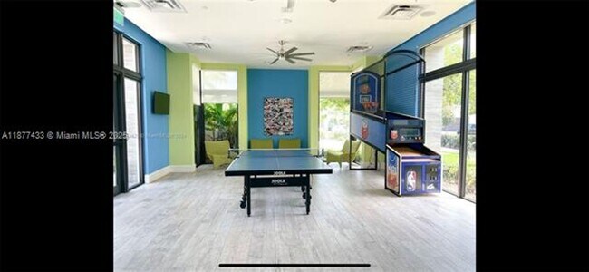 Building Photo - 4640 NW 84th Ave