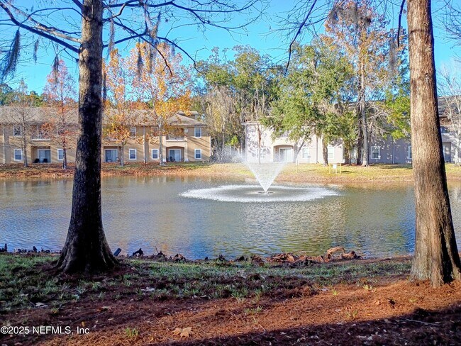 Building Photo - 6106 Maggies Cir