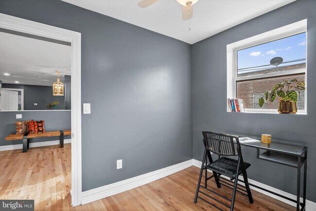 Building Photo - 2024 S 12th St