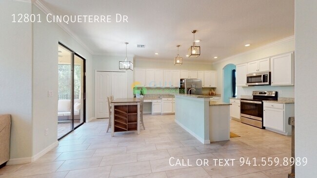 Building Photo - 12801 Cinqueterre Dr