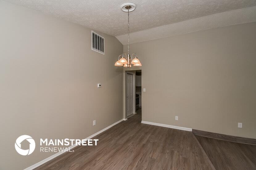 Building Photo - 7055 Birling Dr