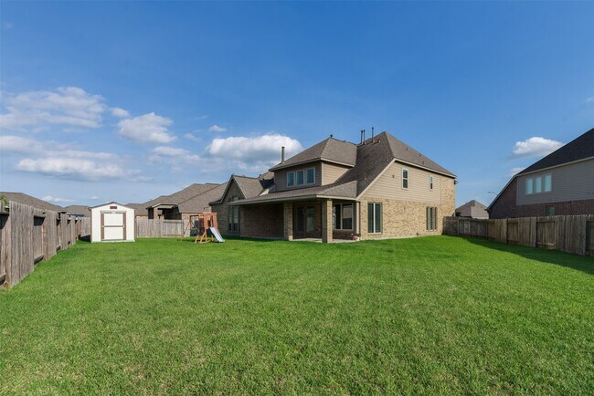 Building Photo - 1330 Watercrest Park Ln