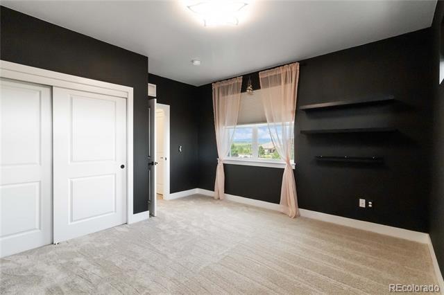 Building Photo - 2554 Eastview Dr