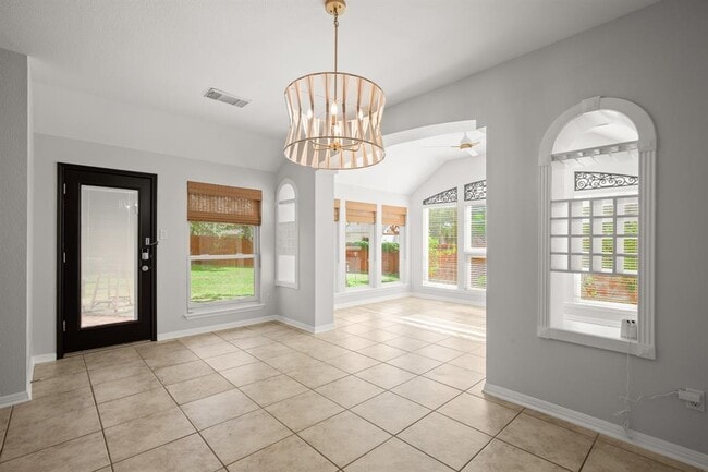 Building Photo - 6612 Casimir Cove