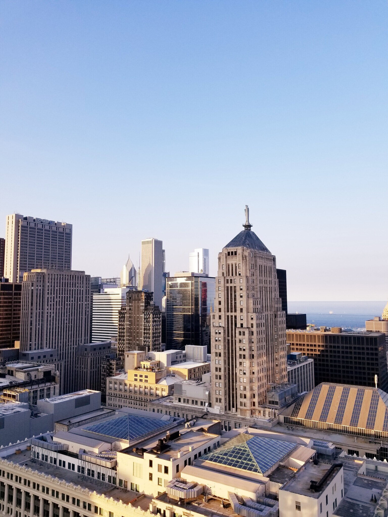 Building Photo - 235 W Van Buren St