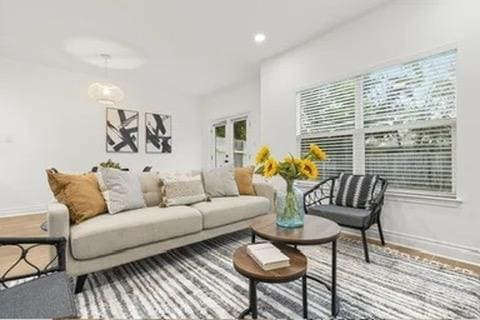 Building Photo - 1212 Gingerlily Cove