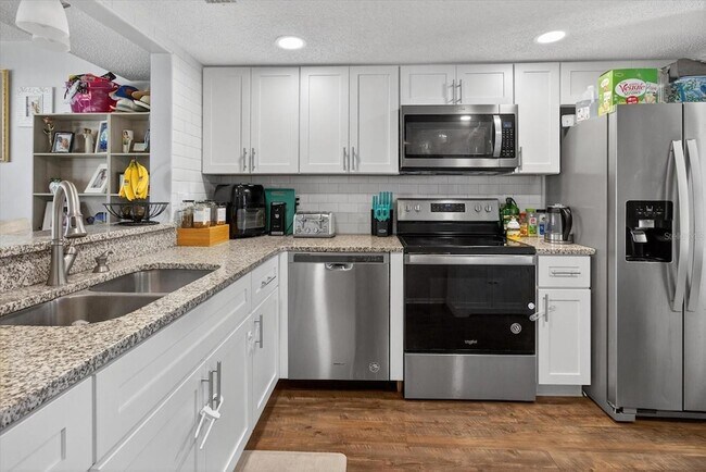 Building Photo - 1146 King Arthur Ct