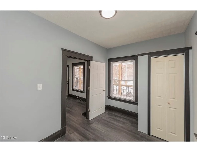 Building Photo - 1431 Rowley Ave