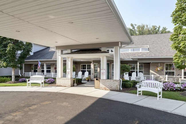 Primary Photo - Pine Ridge of Plumbrook Senior Living