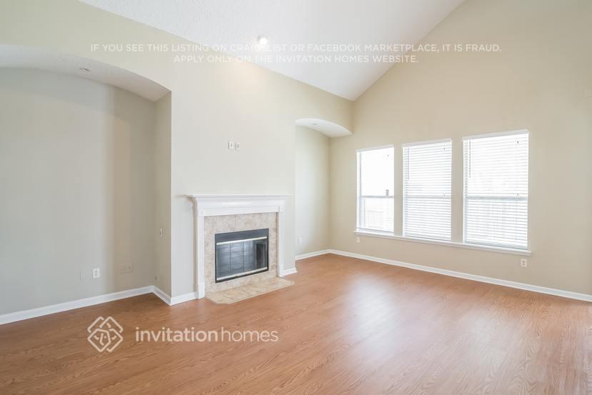 Building Photo - 2854 Pebblewood Ln