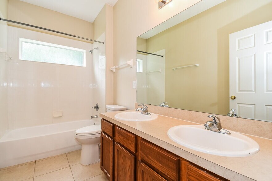 Building Photo - 7068 Rapid River Dr W