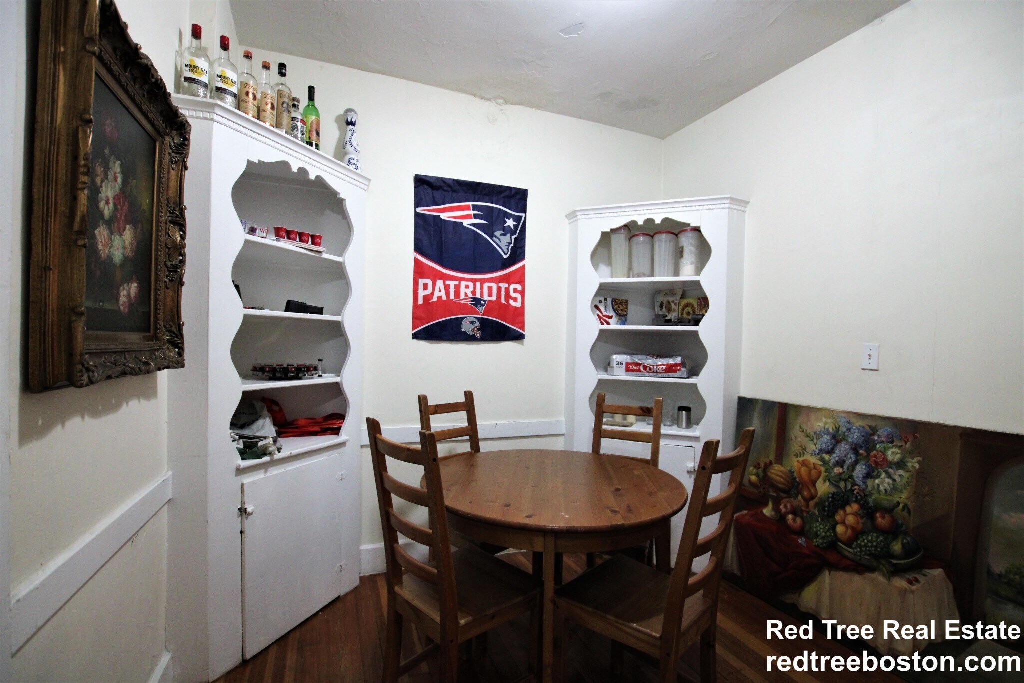 Building Photo - 316 St Paul St