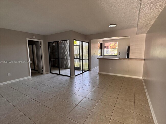 Building Photo - 910 Constitution Dr