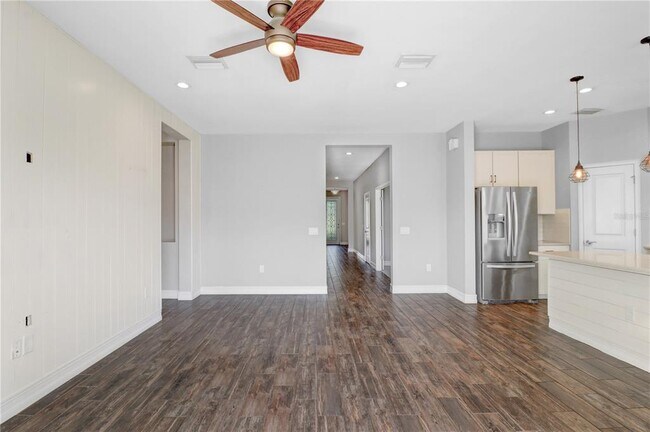 Building Photo - 16325 Hyde Manor Dr