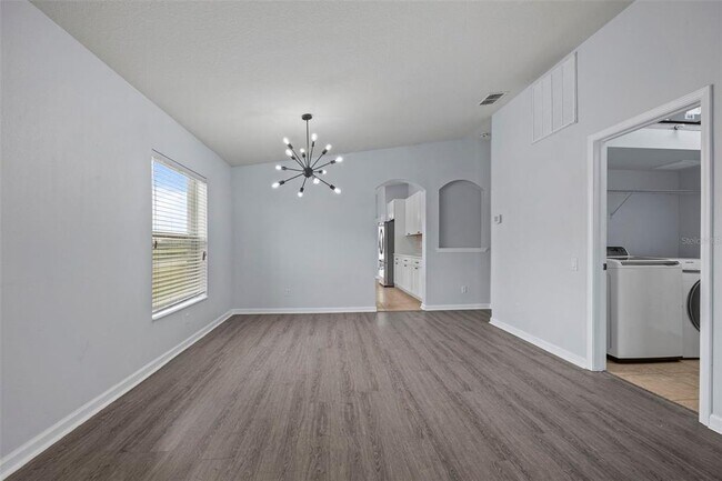 Building Photo - 5941 106th Terrace E