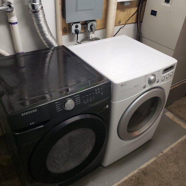 Building Photo - 3 Sagebrush Ct