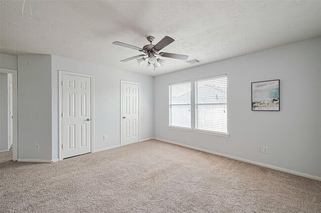 Building Photo - 24730 Blane Dr