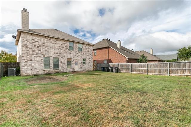 Building Photo - 8729 Noontide Dr