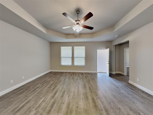 Building Photo - 2004 Windsor Dr