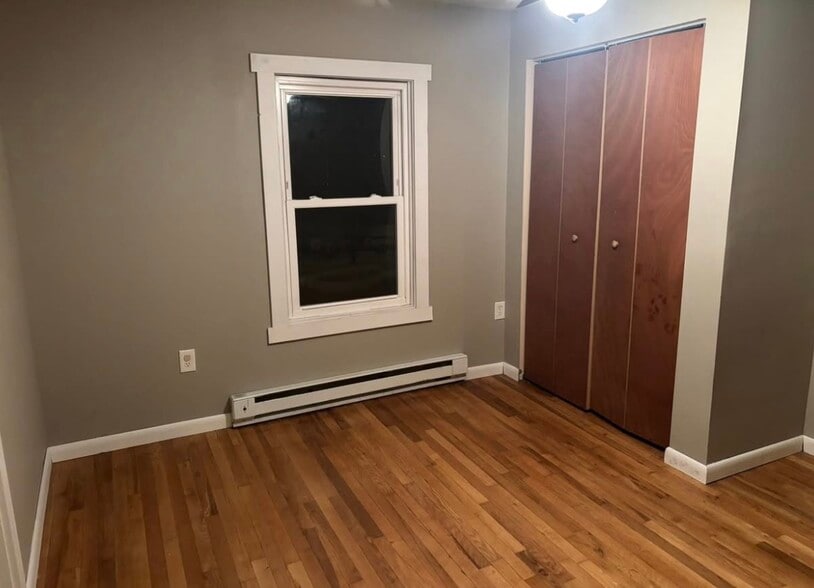 Building Photo - 224 Pierce St