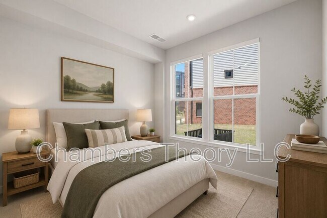 Building Photo - 4322 Ellipse Ter