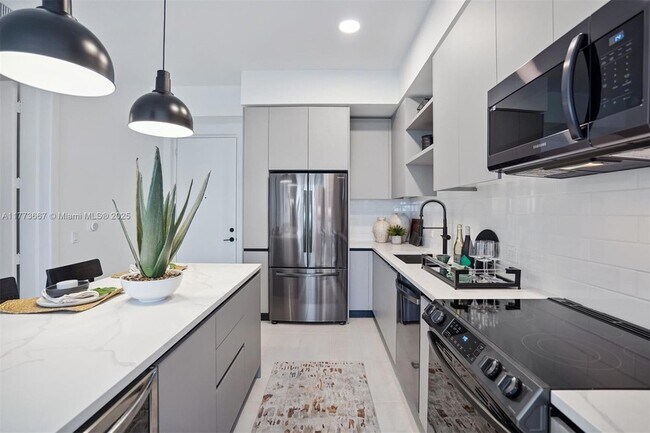 Building Photo - 2095 W Atlantic Ave