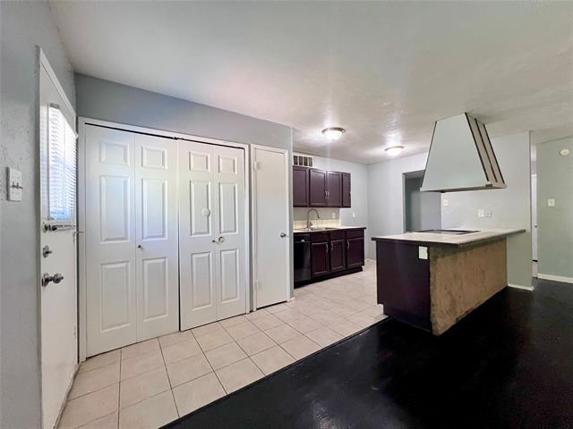 Building Photo - 7309 Ashcrest Ln