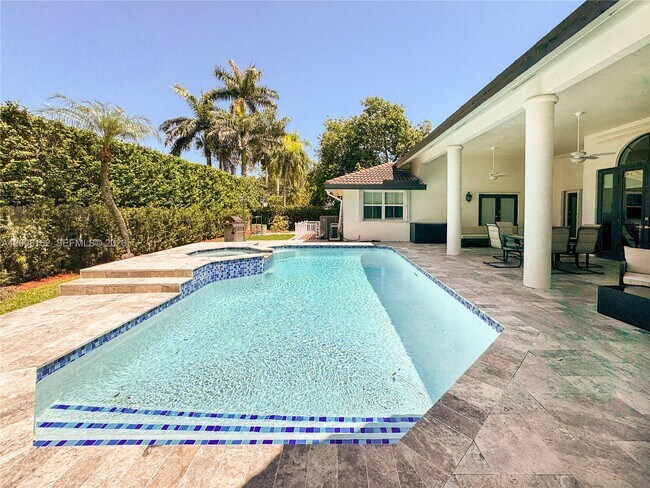 Building Photo - 16782 SW 78th Ct