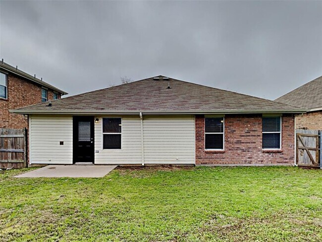 Building Photo - 1128 Maplewood Ln