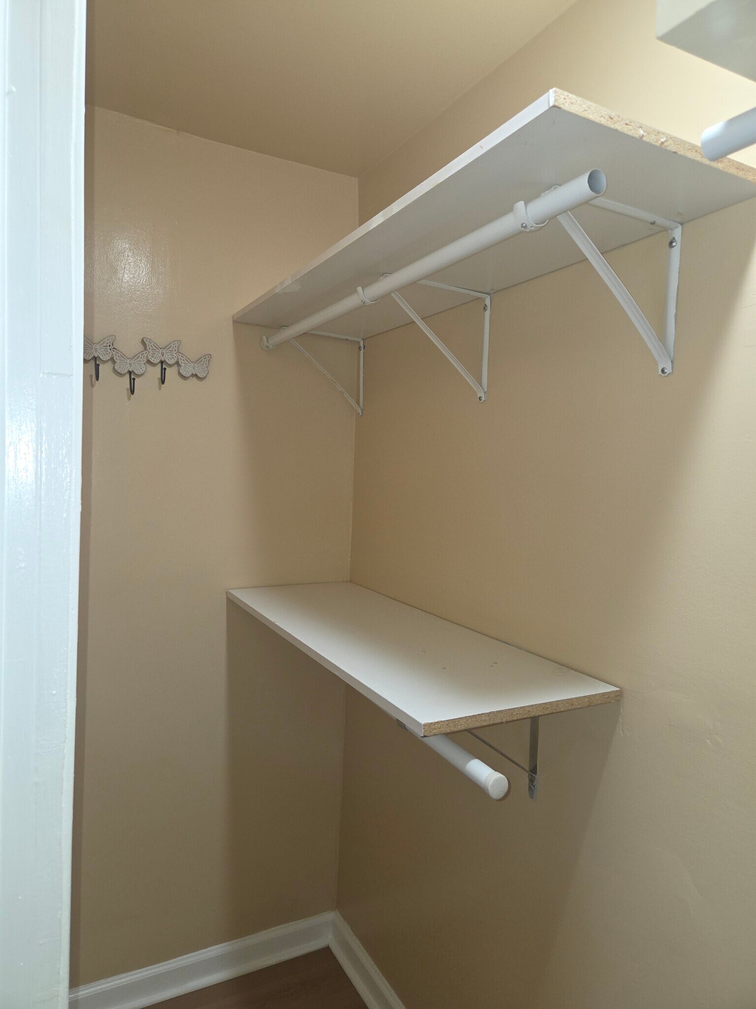Large bedroom closet - 6300 Hil Mar Dr
