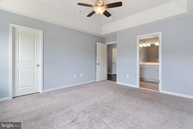 Building Photo - 37 Mustang Dr