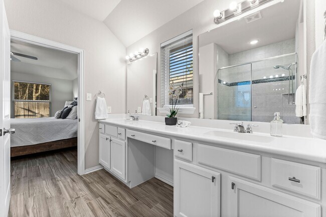 Building Photo - 3815 Wright's Landing Dr