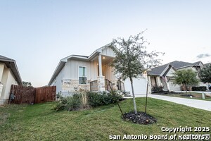 Building Photo - 1516 SPECHTS