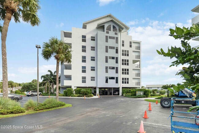 Building Photo - 215 Ballyshannon St