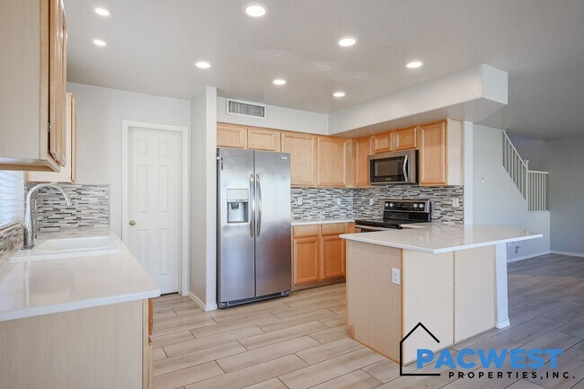 Building Photo - Welcome to your new home in Surprise!