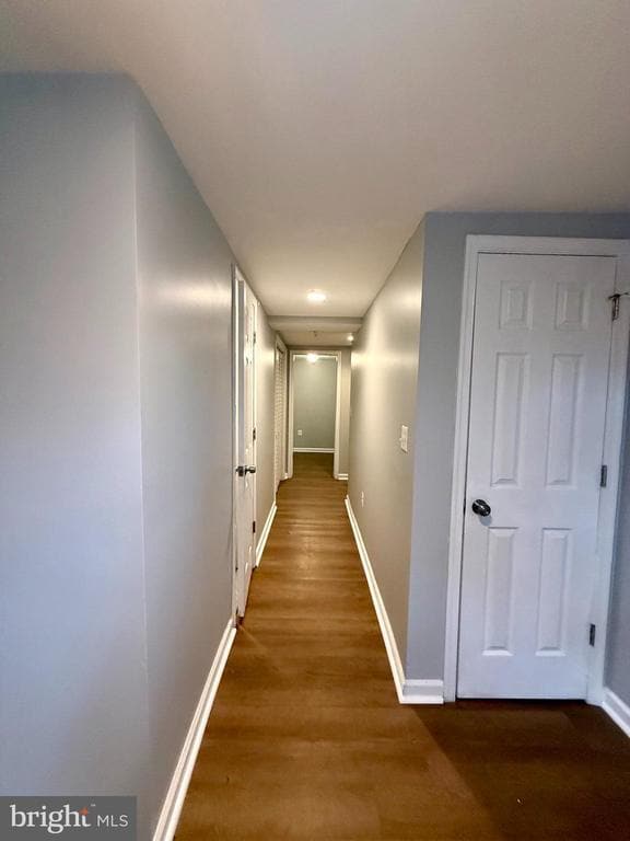 Building Photo - 1627 Quarter Ave