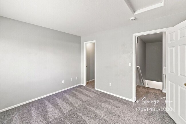 Building Photo - 804 Cima Vista Point